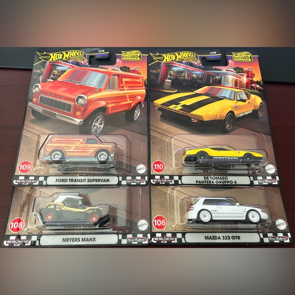 Hot Wheels Boulevard 4 pack